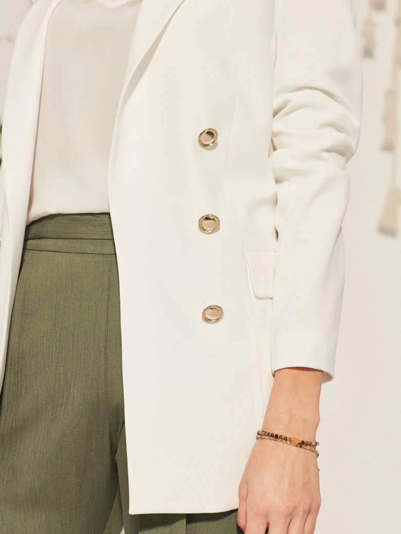DOUBLE-BREASTED CREAM JACKET