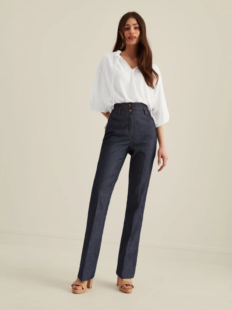 WHITE BLOUSE WITH WIDE SLEEVES