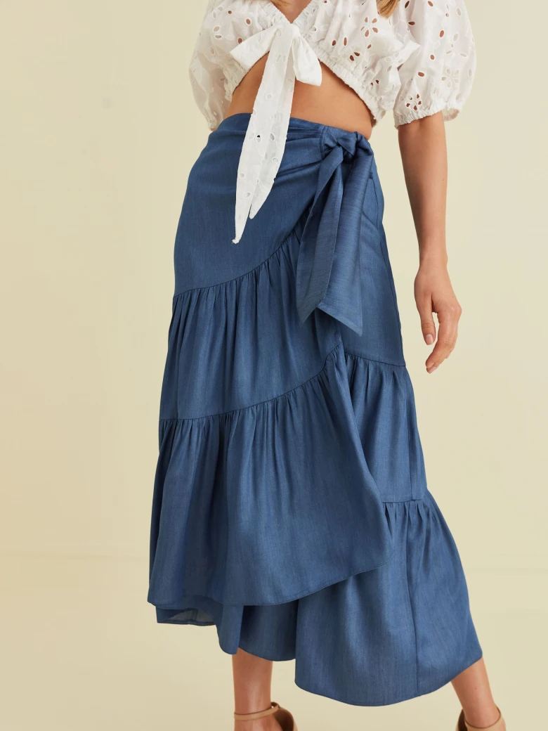 BLUE SKIRT WITH RUFFLES