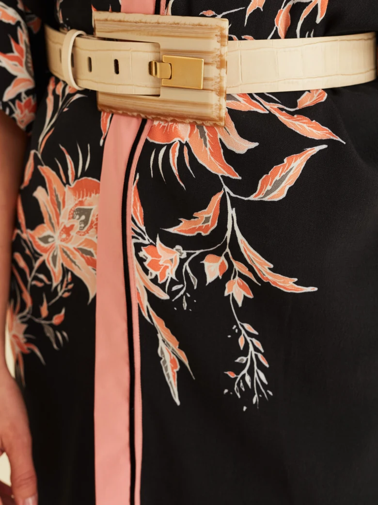 KIMONO IN FLORAL PRINT