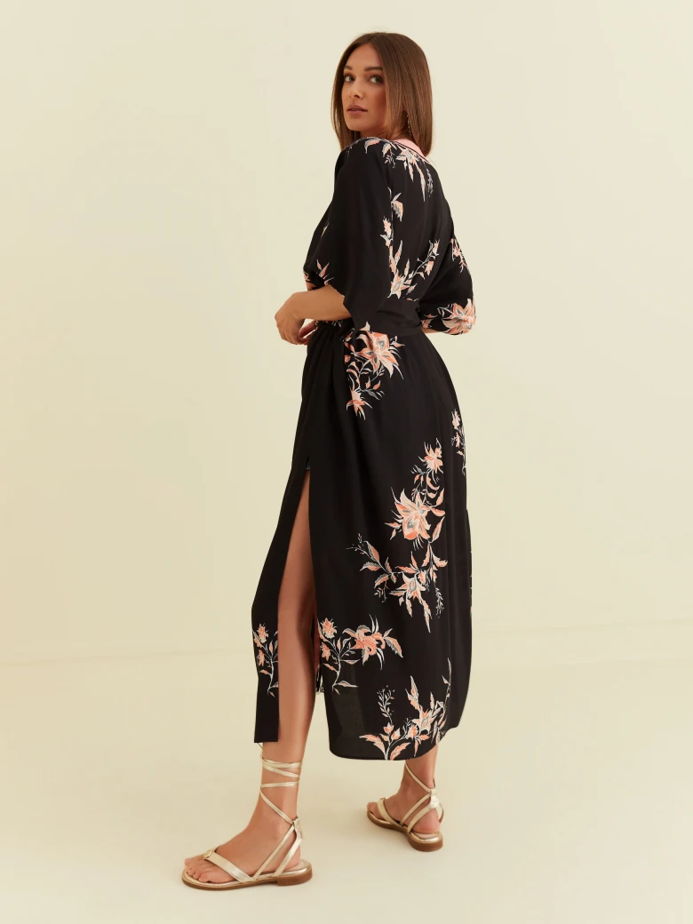 KIMONO IN FLORAL PRINT