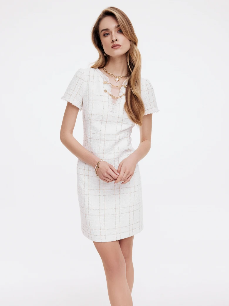 Beige dress with short sleeves