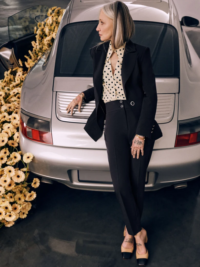 Elegant one-button waist jacket