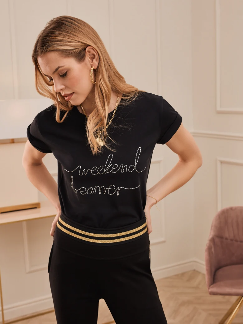 BLACK BLOUSE WITH EMBROIDERY