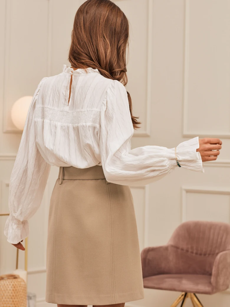 SHORT CAMEL SKIRT