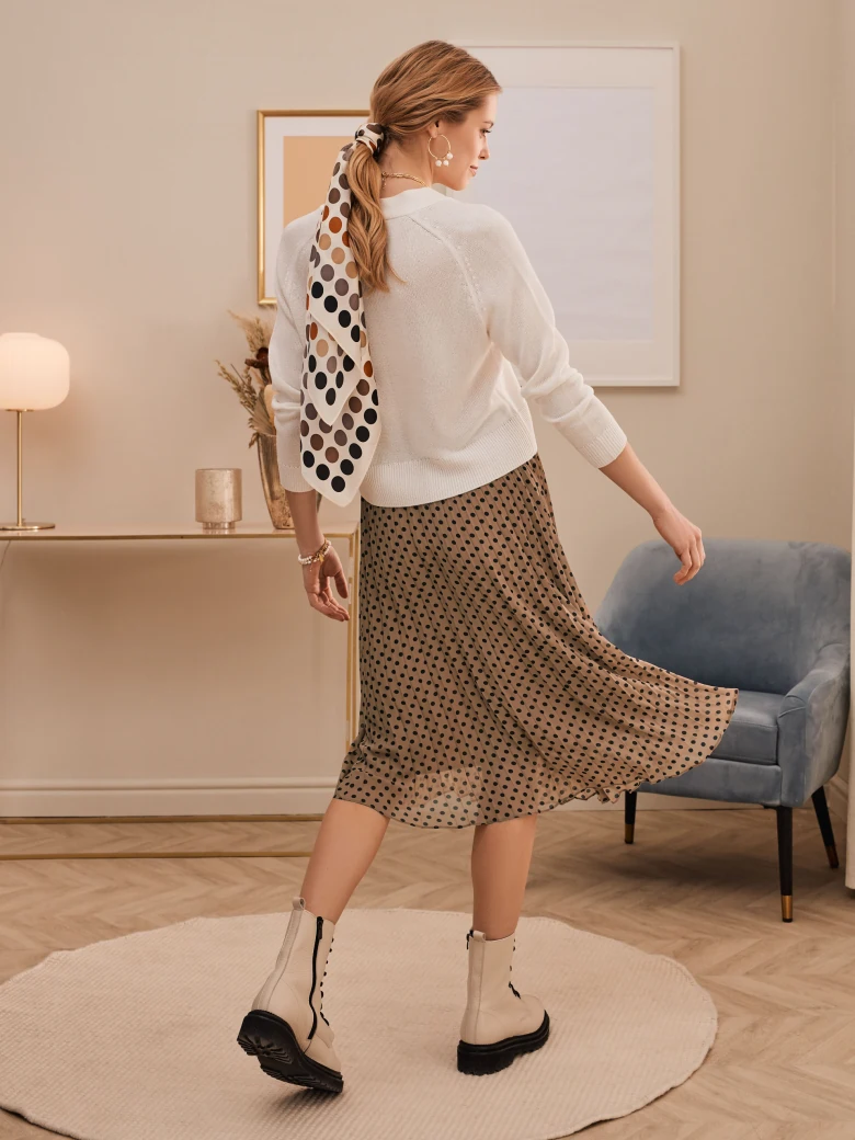 PLEATED SKIRT WITH PEAS