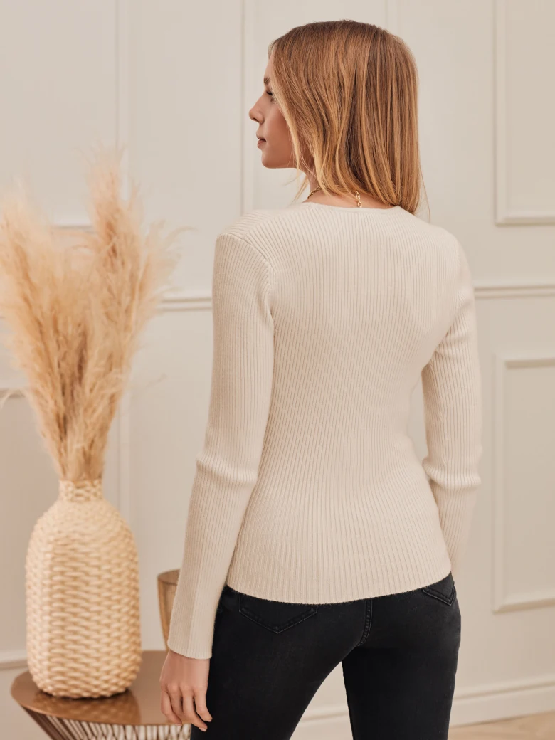 BEŻOWY SWETER Z WIĄZANIEM