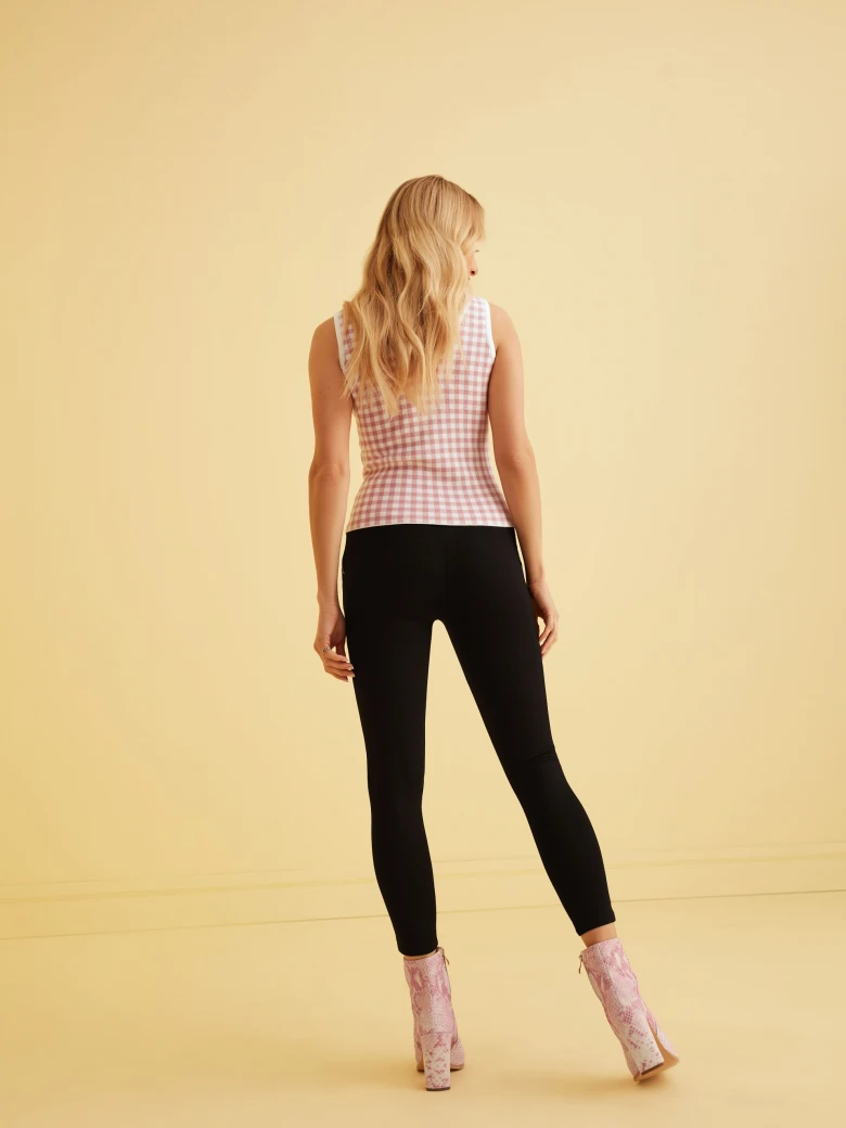 BLACK HIGH-WAISTED PANTS