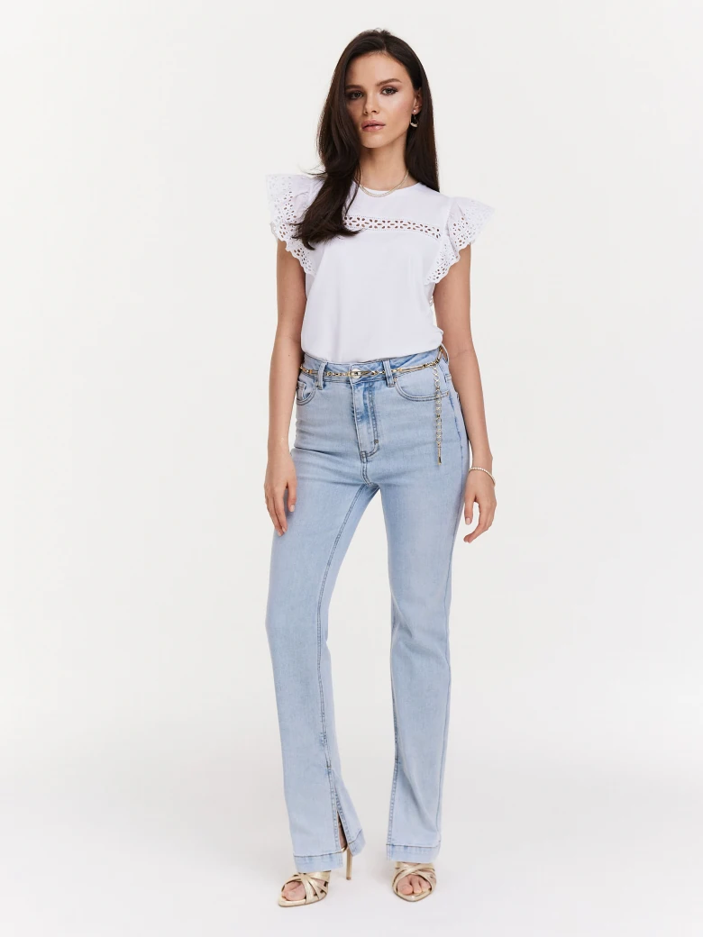 Light denim pants with slits