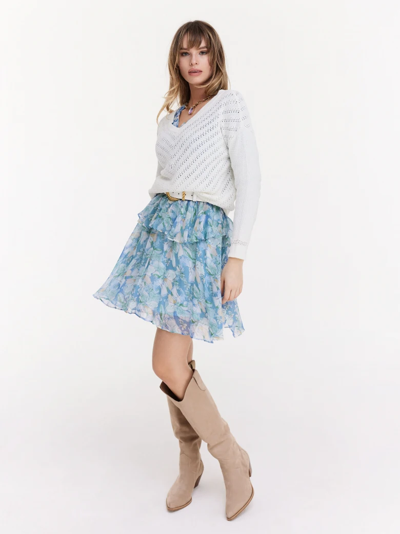 Cream sweater with shiny threads