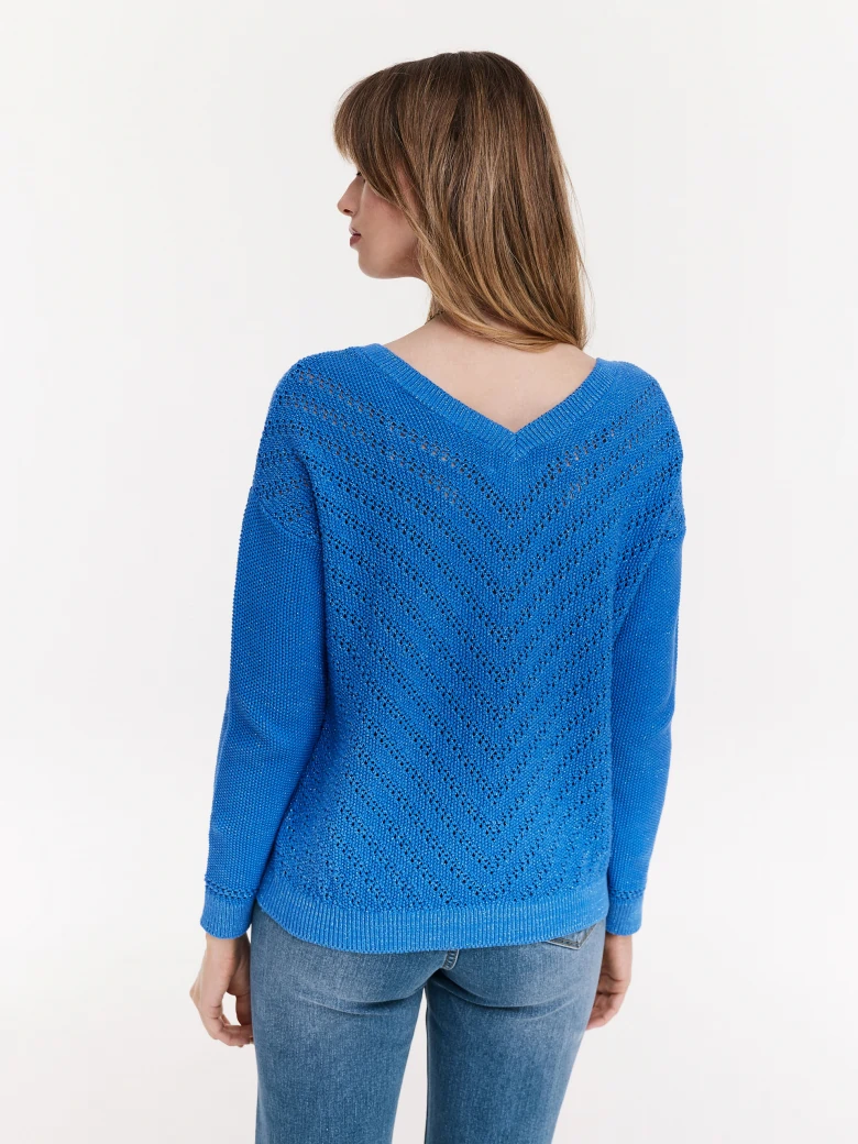 Blue sweater with shiny threads