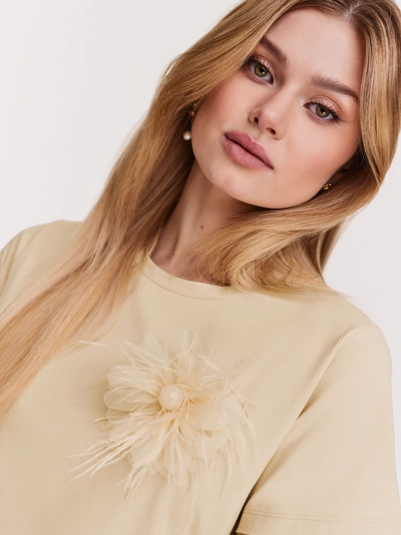 Beige loose blouse with short sleeves