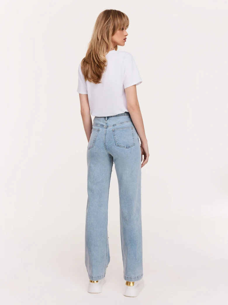 White blouse with short sleeves