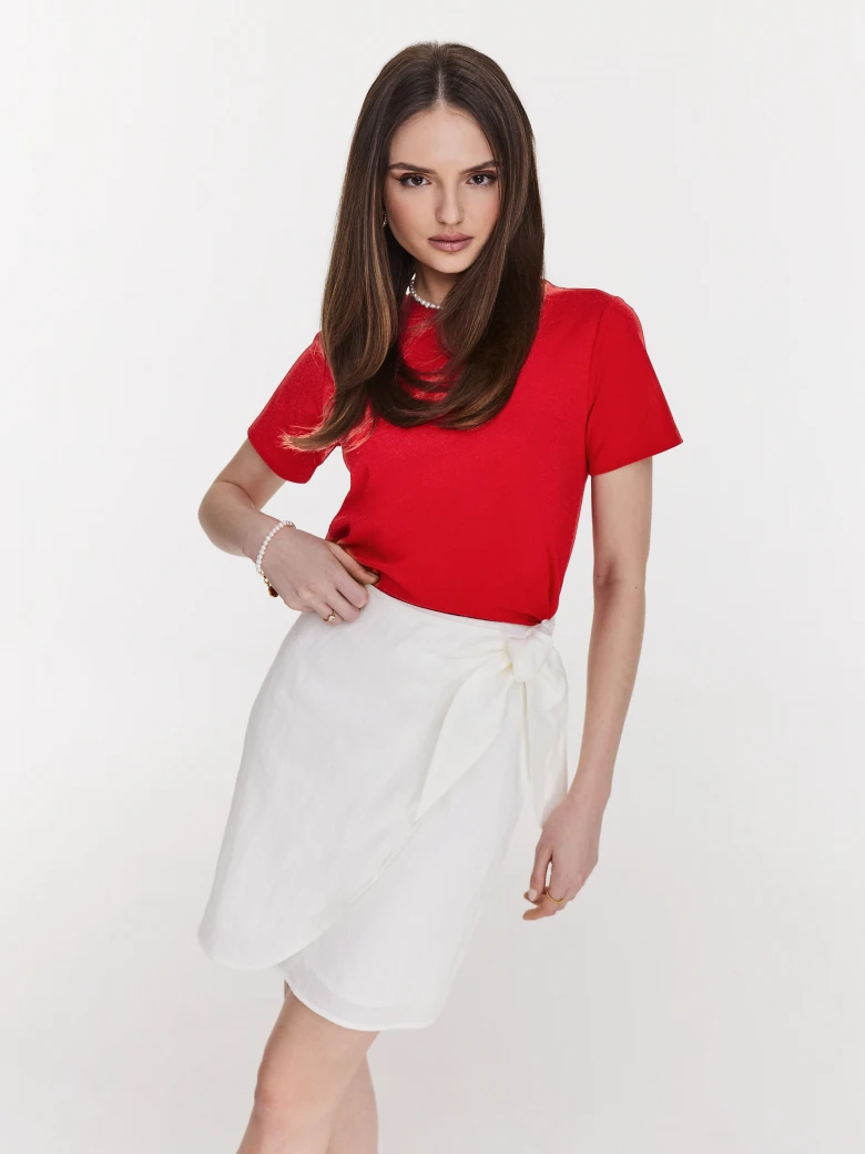 Cotton red blouse with short sleeves