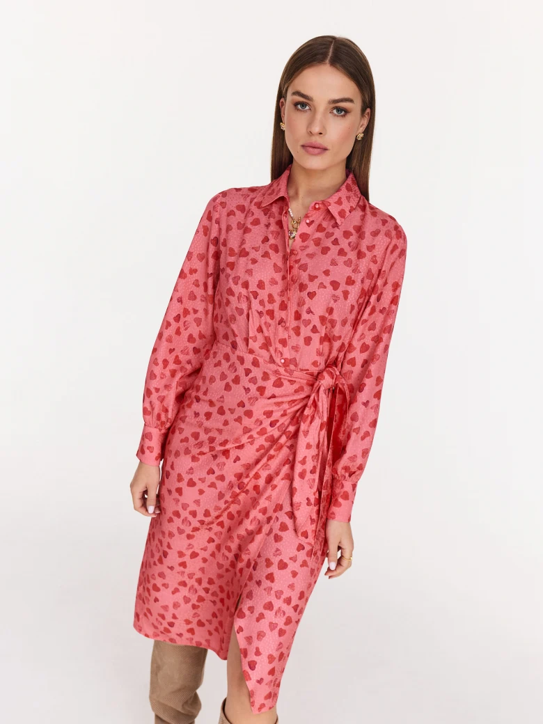 Airy pink dress with tiny hearts