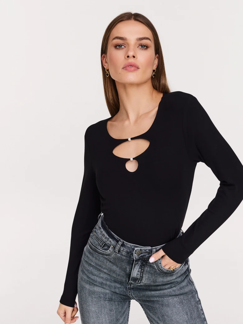 Light grey high-waisted tube jeans