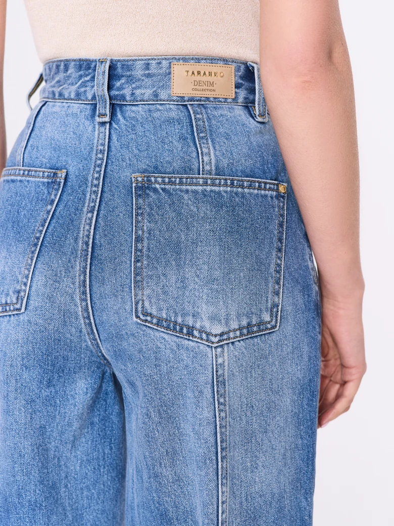 High-waisted wide-leg jeans