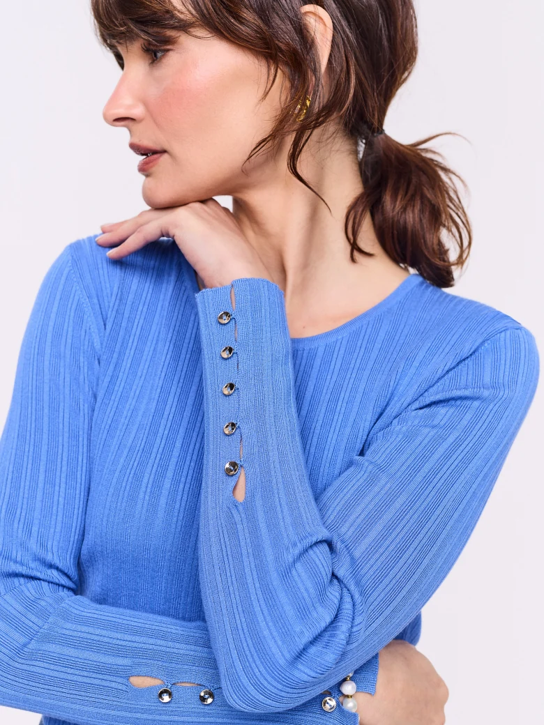Blue fitted ribbed knit sweater