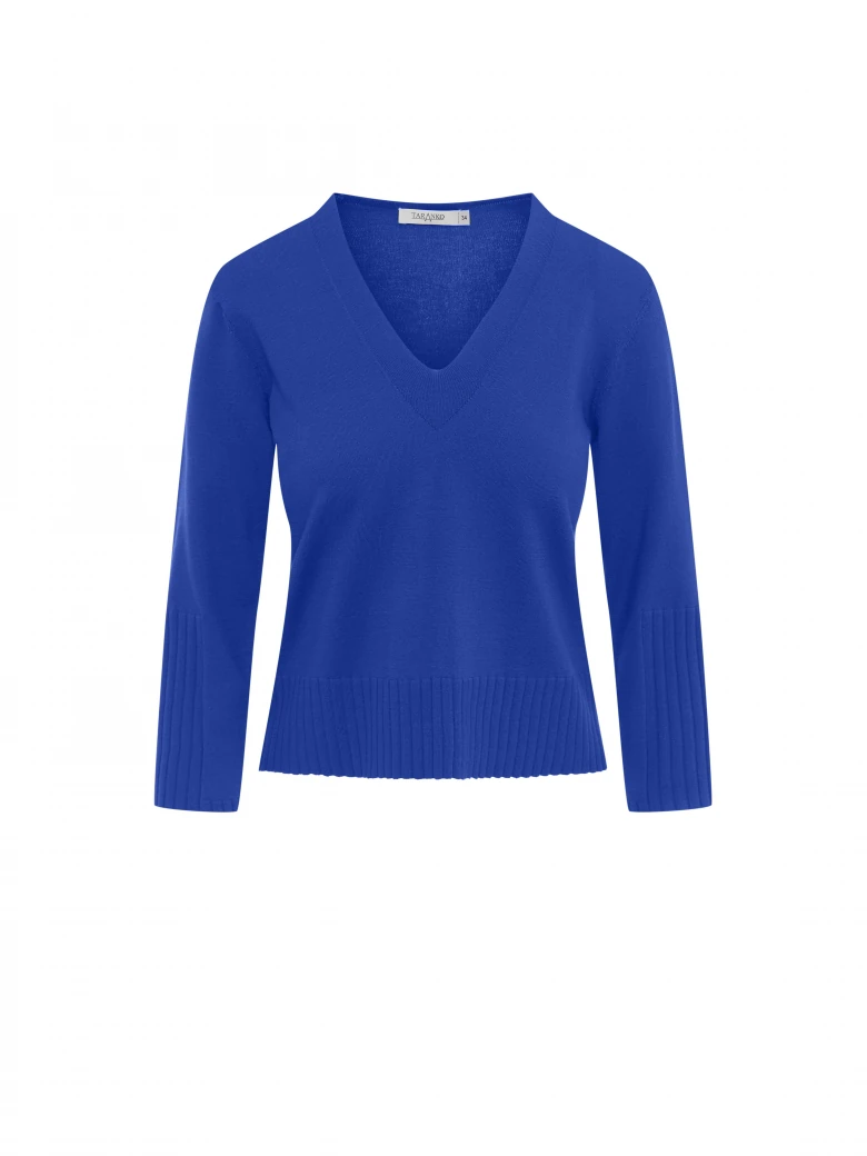 Sapphire-blue V-neck sweater