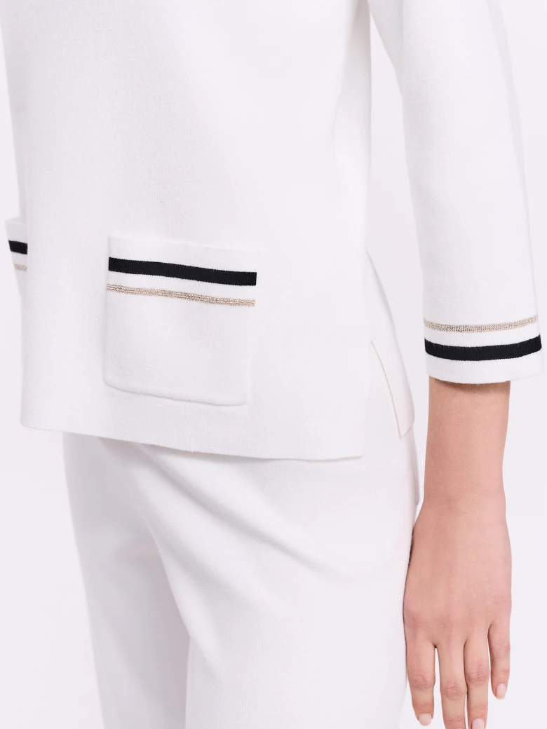 Lightweight sweater with decorative ecru trim