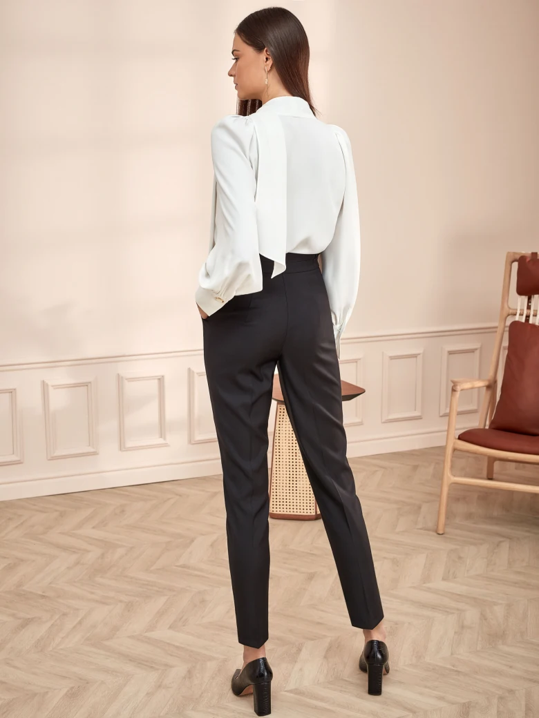 ELEGANT BLOUSE WITH FONTAZ