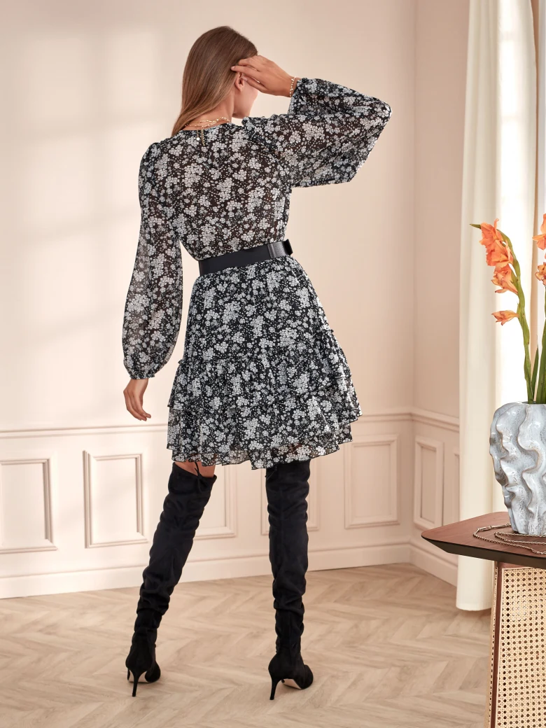 DRESS WITH SMALL FLOWERS