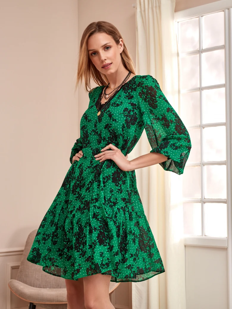 GREEN DRESS WITH LACE