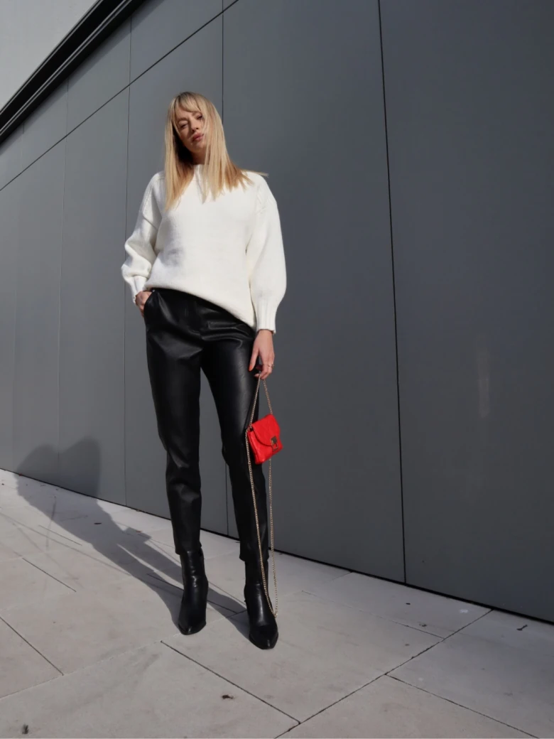 BLACK IMITATION LEATHER PANTS