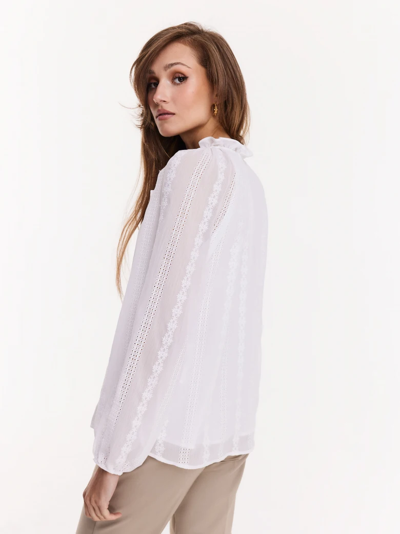 Airy white shirt with neck ties