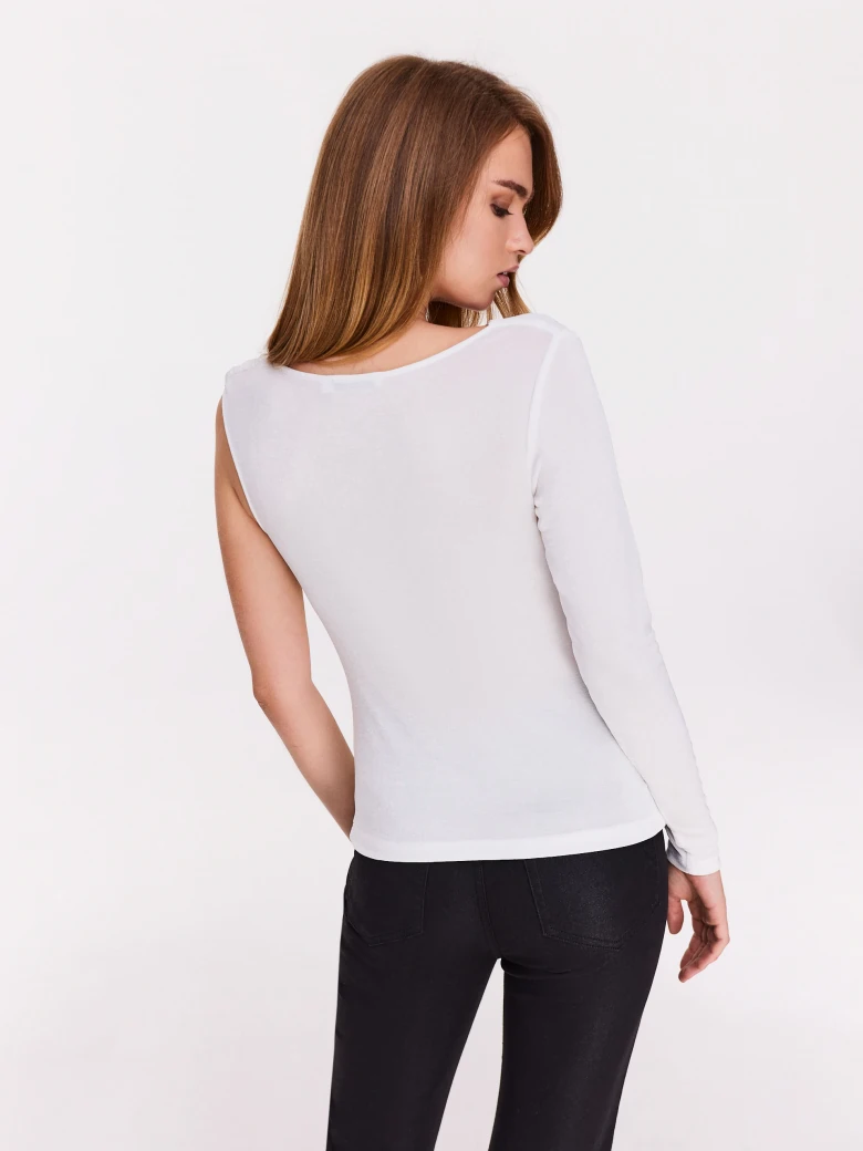 White asymmetrical blouse with matching cut