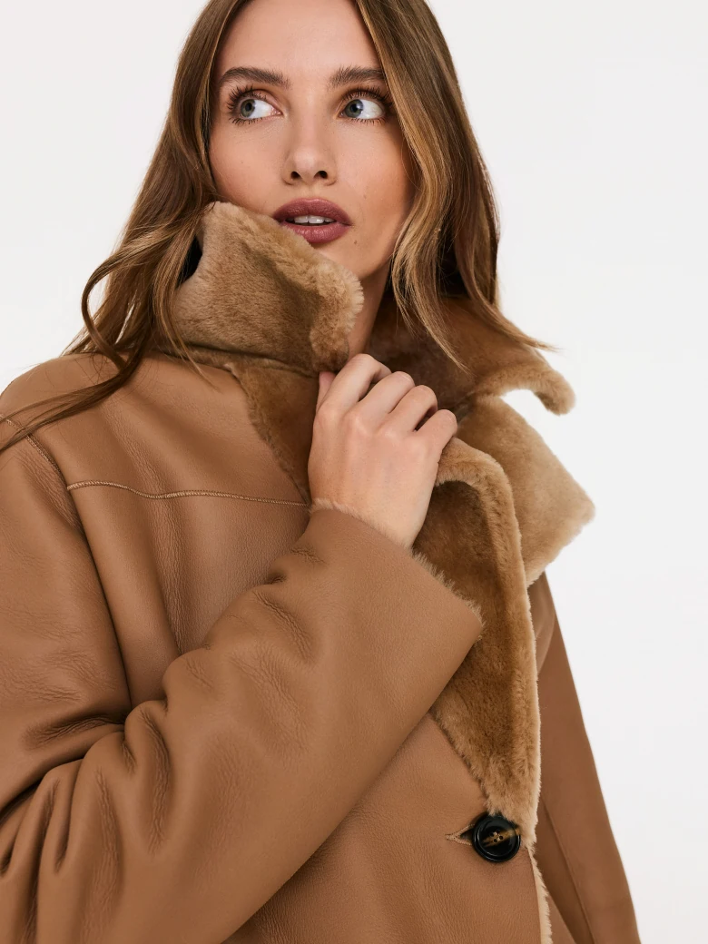 Caramel leather short coat