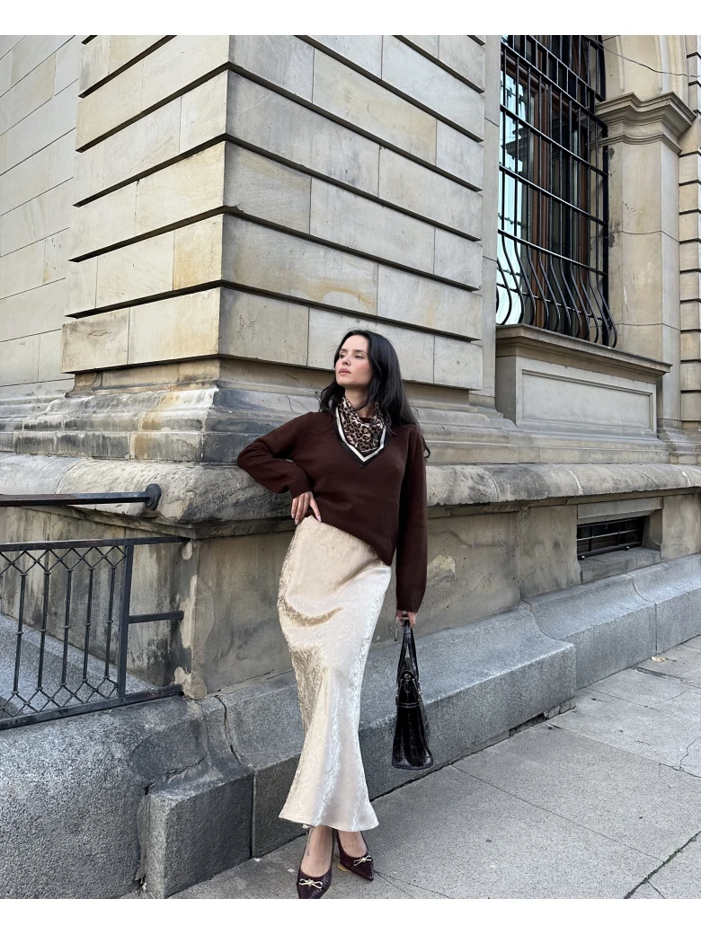 Midi skirt with jacquard pattern