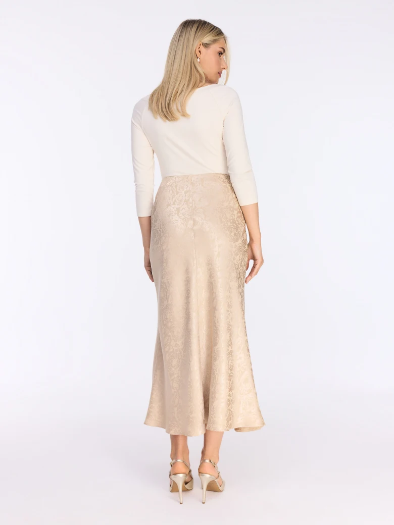 Midi skirt with jacquard pattern