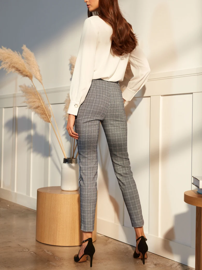 BLOUSE WITH A TIE AT THE NECKLINE