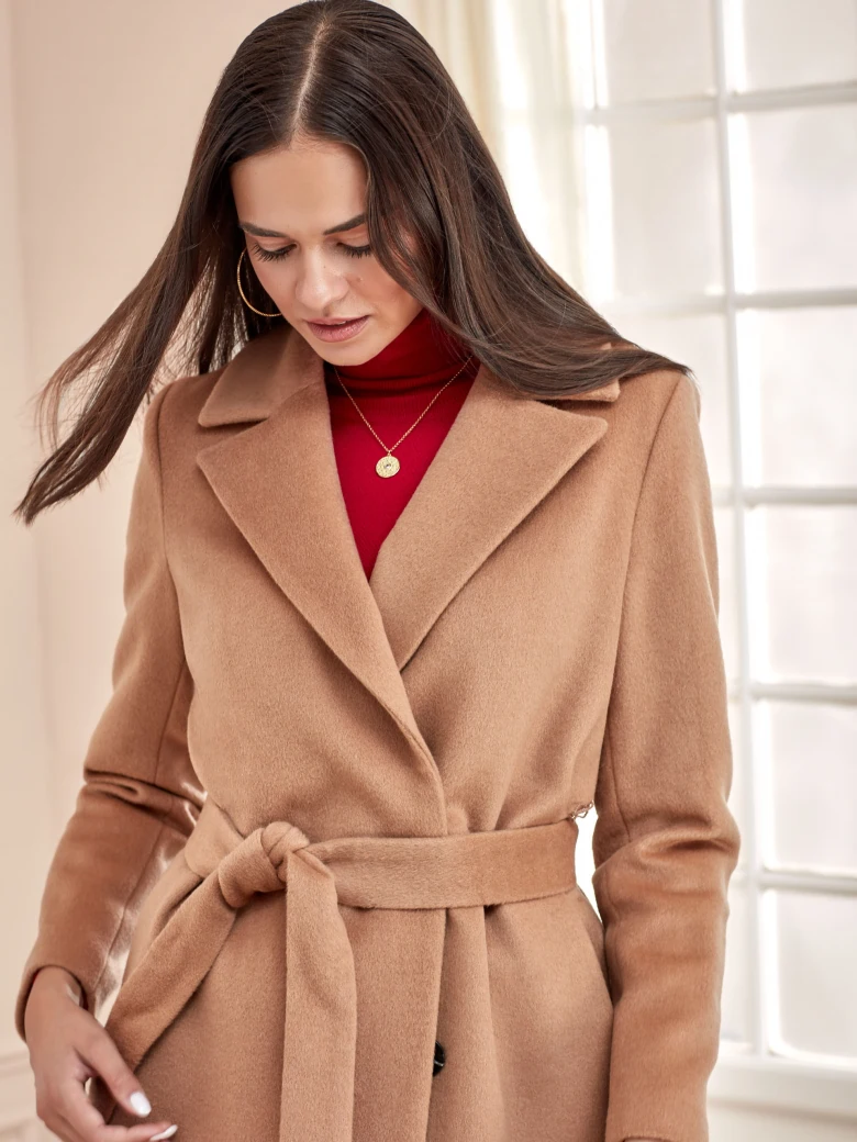 BEIGE WOOLEN COAT WITH ANGORA