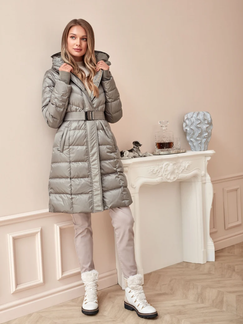 DOWN HOODED COAT