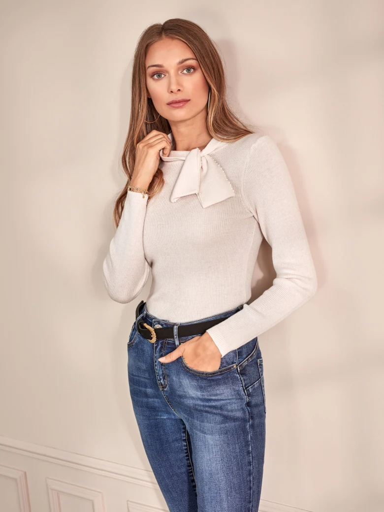 SWEATER WITH BINDING