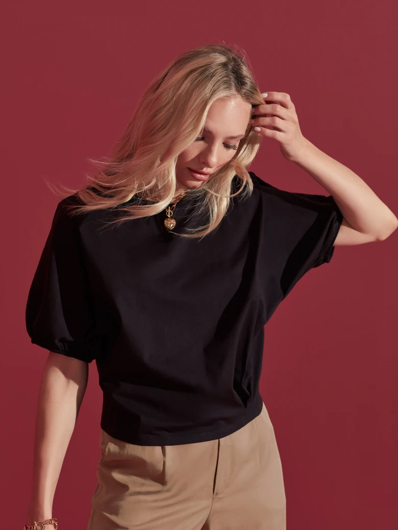 CZARNA BLUZKA OVERSIZE