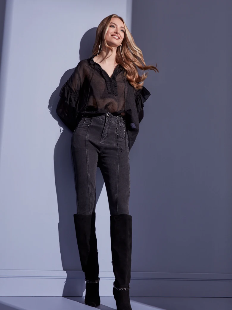 BLACK BLOUSE WITH RUFFLES