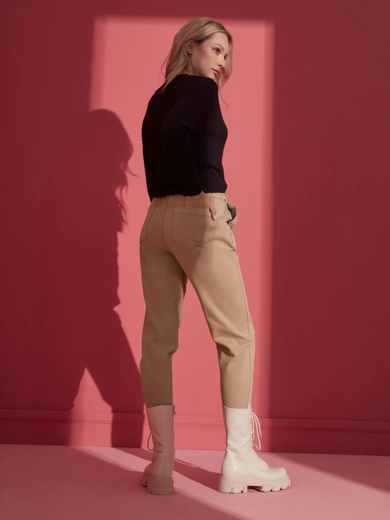 BROWN HIGH-WAISTED PANTS
