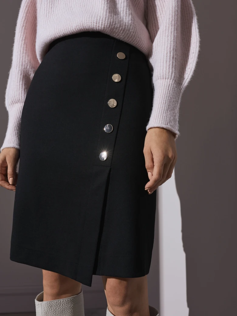 BLACK PENCIL SKIRT