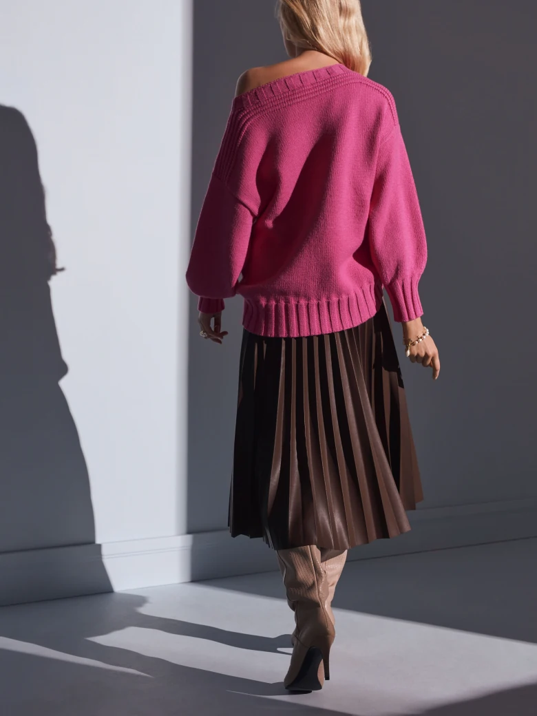 RÓŻOWY SWETER OVERSIZE