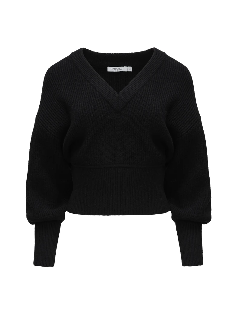 CZARNY SWETER Z DEKOLTEM V