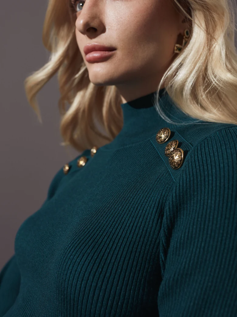 GREEN HALF TURTLENECK SWEATER