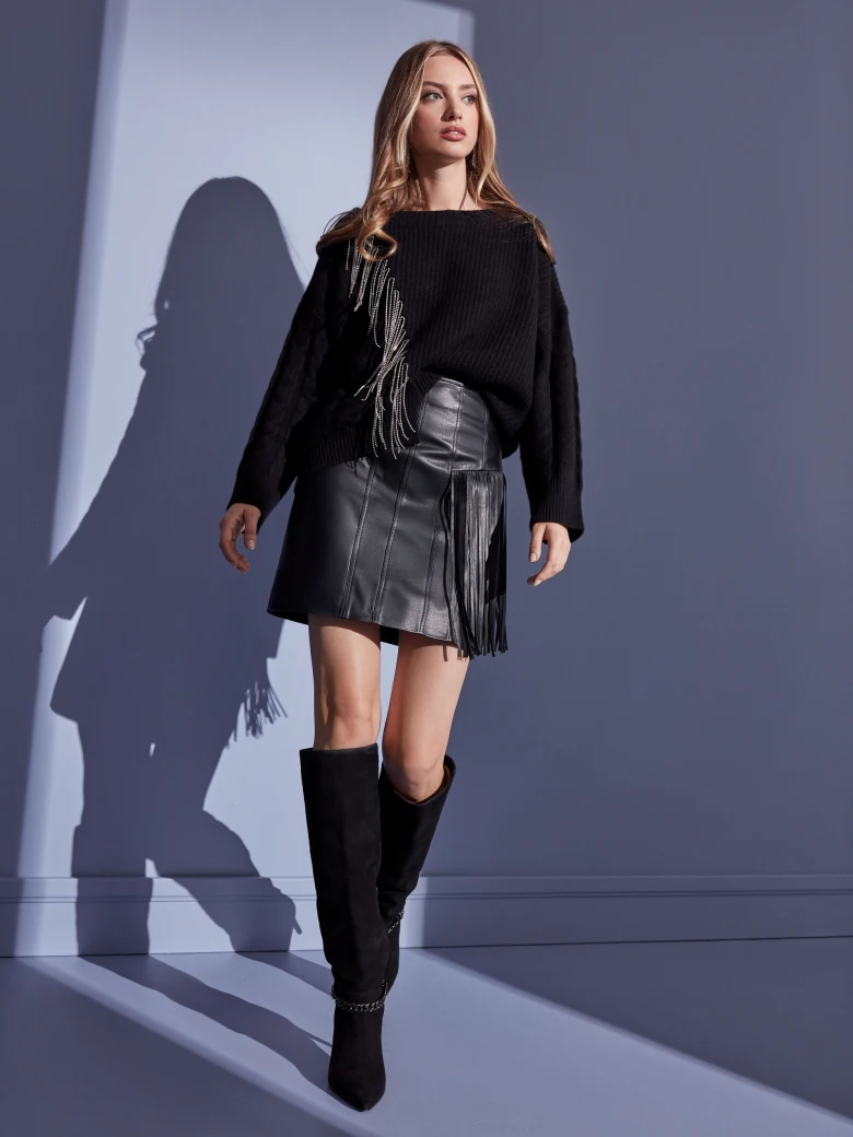 WOOL SWEATER WITH SHINY TASSELS