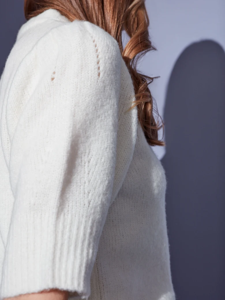 SHORT SLEEVE SWEATER