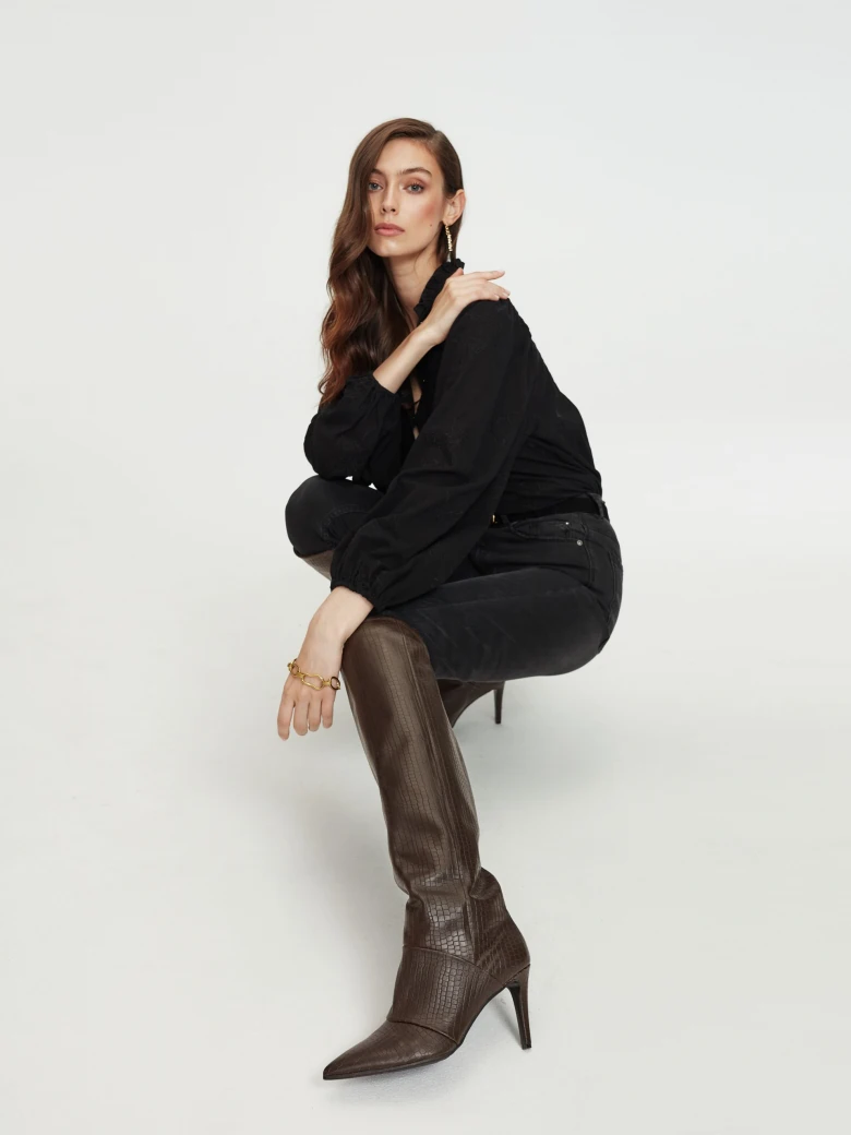 Black blouse with puff sleeves