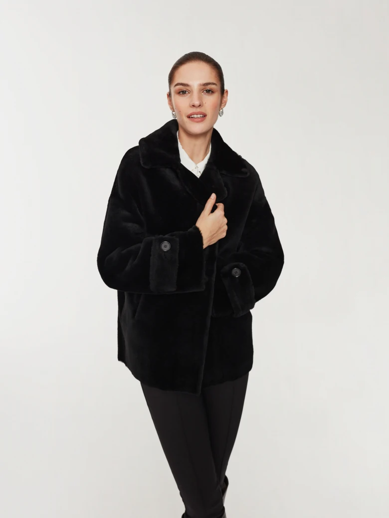 Short black sheepskin