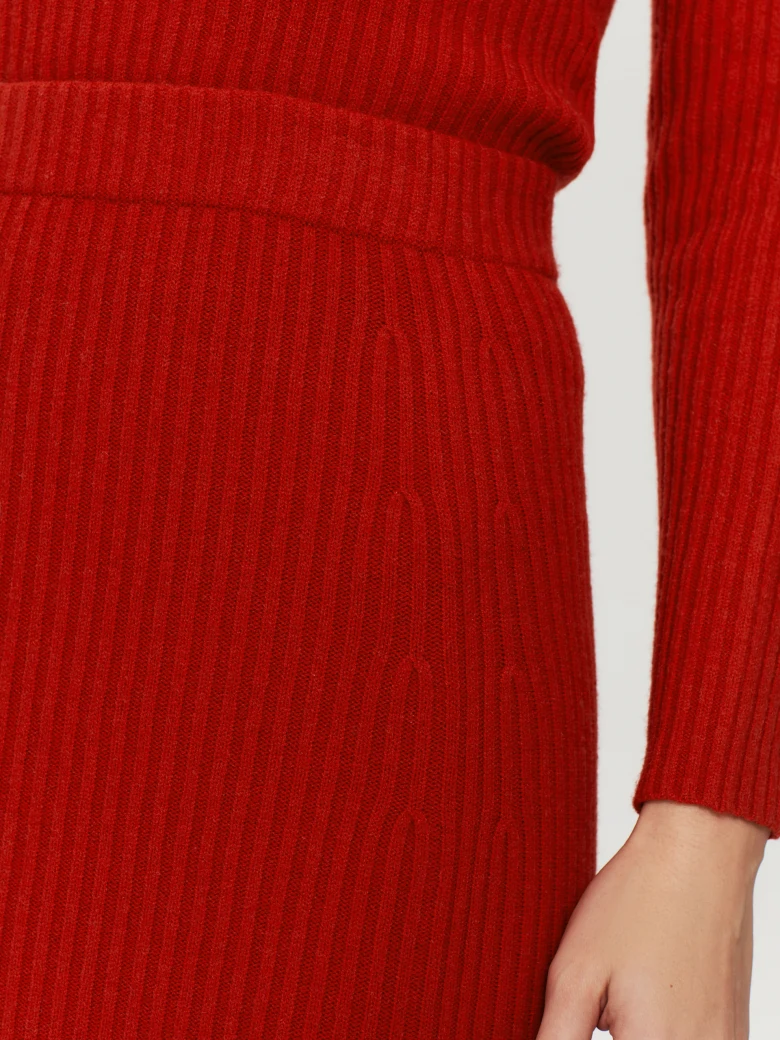 Red striped knit skirt