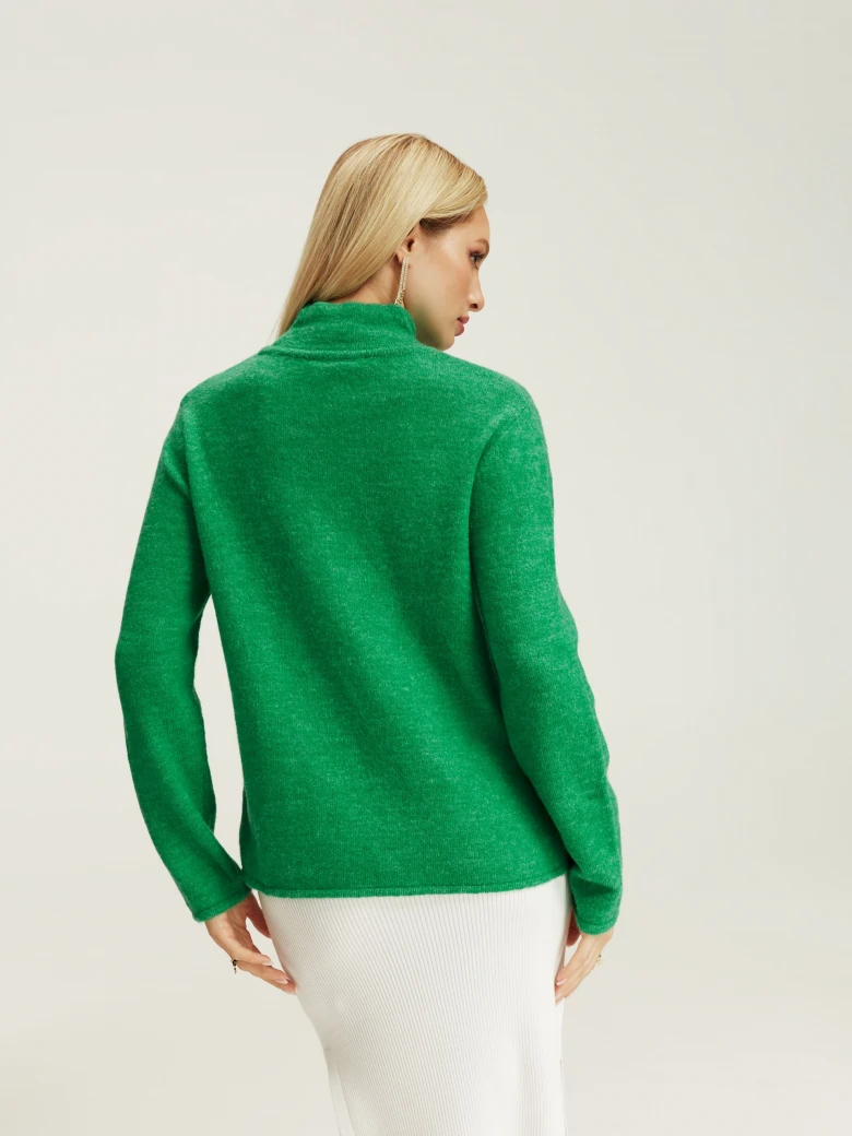 Green sweater with wool and alpaca